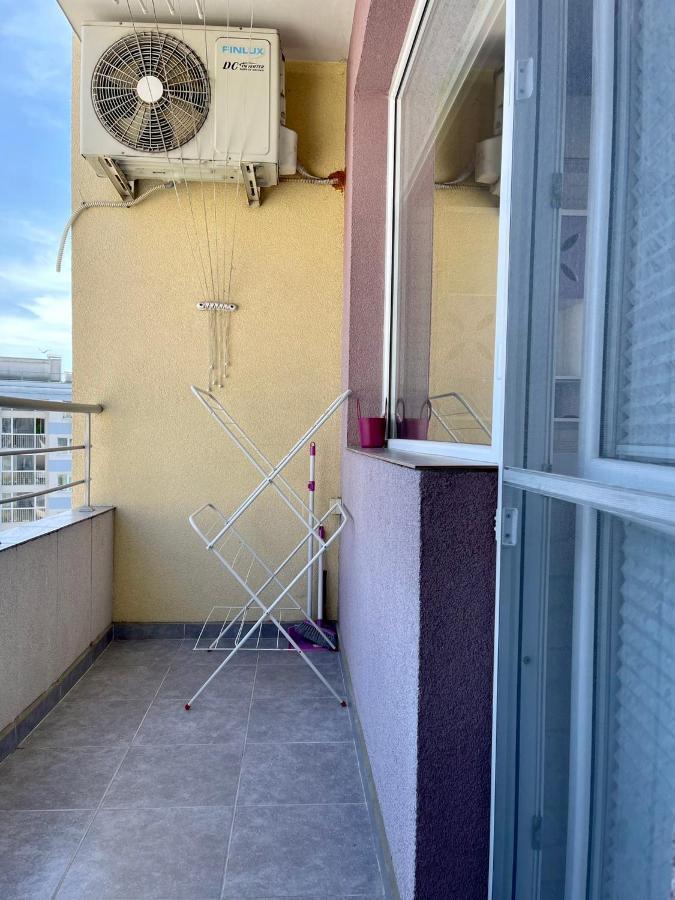 Апартамент Чаролит / Apartment Charoite Burgas Esterno foto