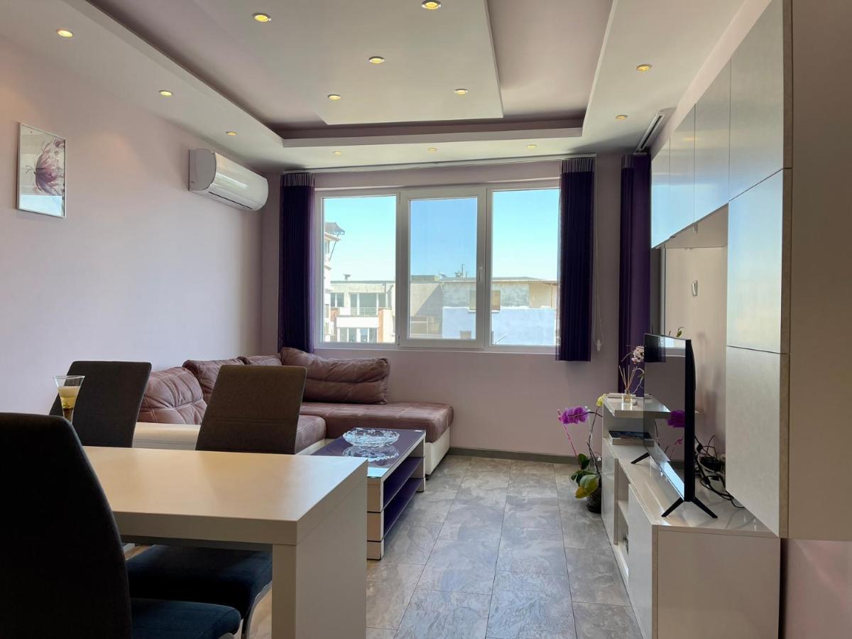 Апартамент Чаролит / Apartment Charoite Burgas Esterno foto